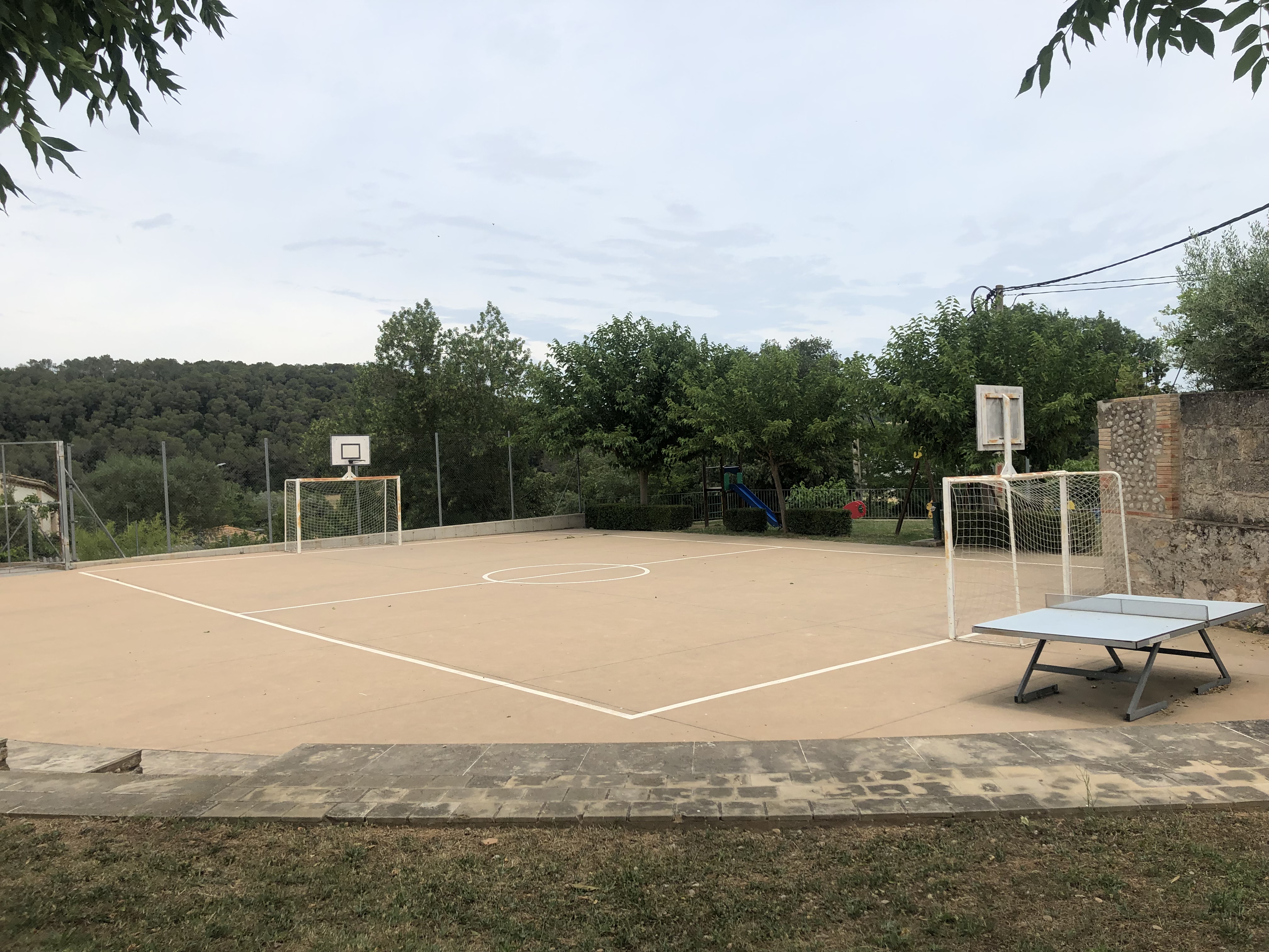 Pista Poliesportiva Pl. Cal Baró