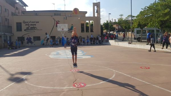 Esport i Barris (Sant Pere)